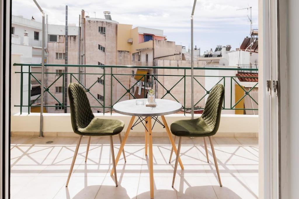 Adorable Sunny Studio With Private Balcony I Athen Eksteriør bilde